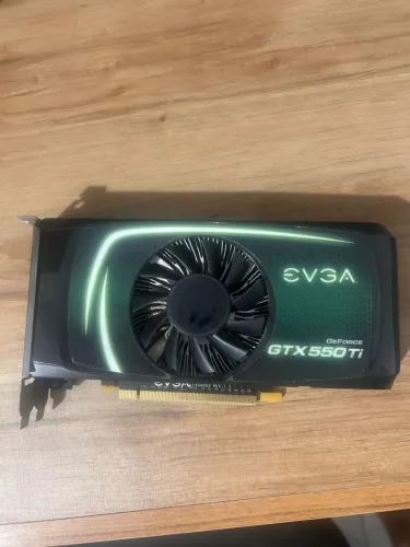 Placa de Vídeo GTX 550