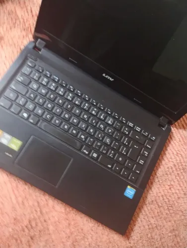 Notebook Lenovo.