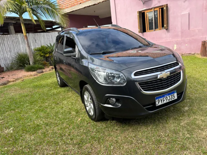 Chevrolet Spin LTZ 1.8 8V Econo.flex 5P Aut. 2017