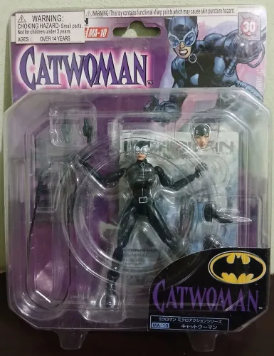 BONECO FIGURA MULHER GATO CATWOMAN IMPORTADA