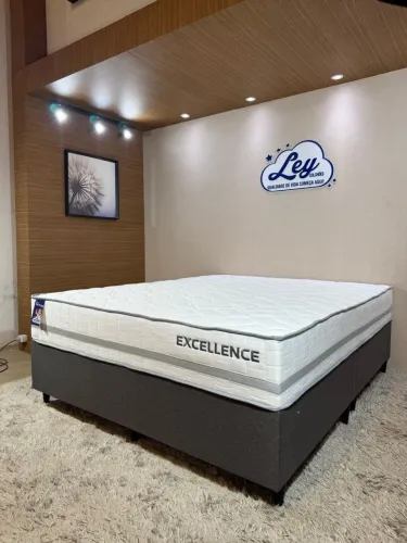 Cama box Queen Size excellence molas ensacadas em Mega Promoção!