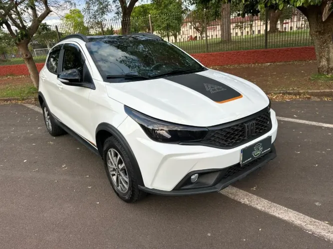 Fiat Argo Trekking 1.3 8V Flex Mec. 2023