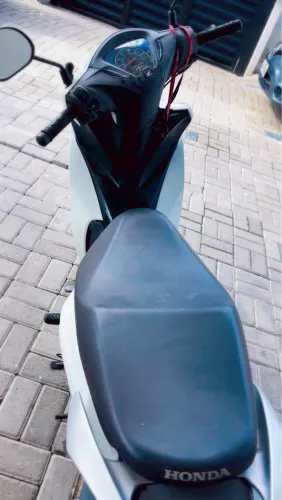 HONDA BIZ 110i 2022/2023 - Econômica e Conservada