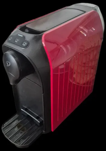 Cafeteira de Cápsulas Três Corações 220V - Ótimo Estado