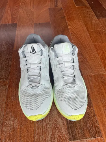 Tênis Nike Ja1 
