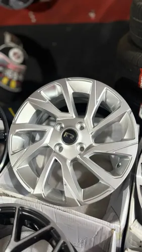 Jogo de rodas modelo Chevrolet aro 15 NOVAS furacão 4x100