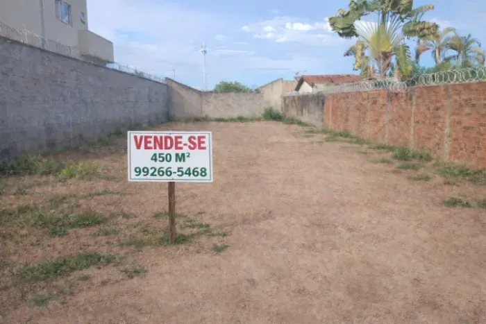 URGENTE - LOTE 450M² Goiânia 2  valor 420.000 - ESCUTA PROPOSTA