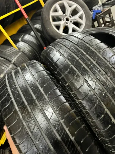 Pneu aro 17 SUV / par de pneus 215/60/17