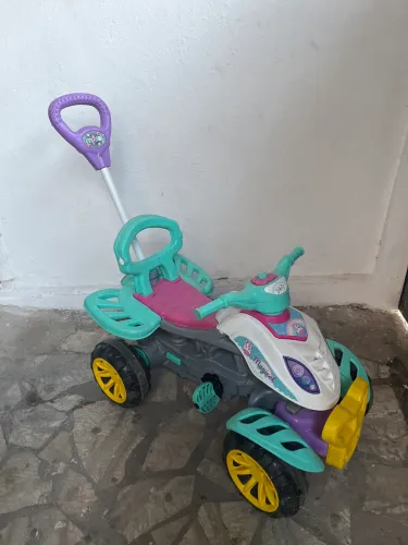 Quadriciclos + bicicleta