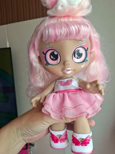 Boneca Angelina Kids