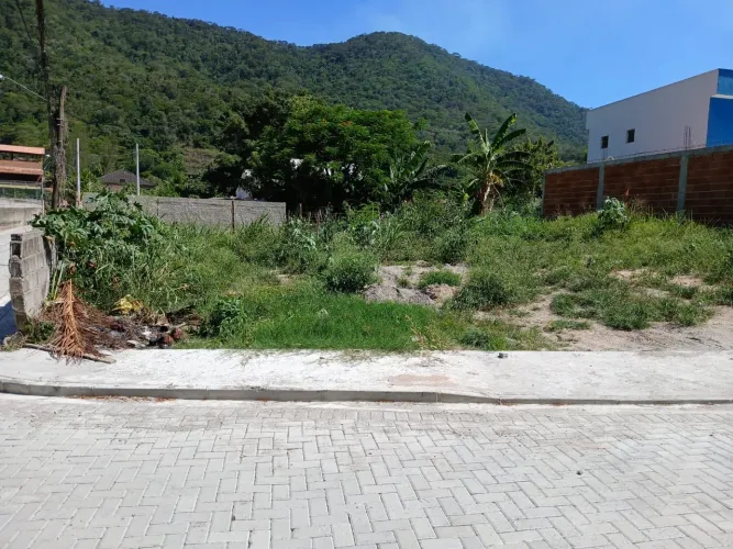 Vendo ou troco por CAMINHÃO Fração de Terreno escriturado.
