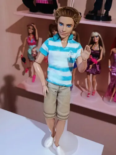 Barbie Life in the Dreamhouse Ken
