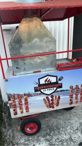Carrinho de churrasquinho