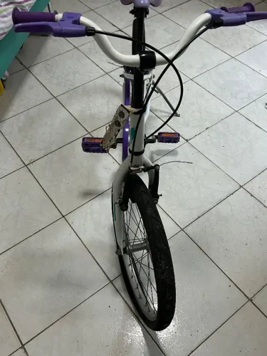 Bicicleta caloi Ceci aro 20 usada 