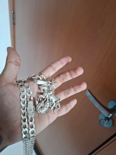 Prata Cordão e pingente são Jorge 