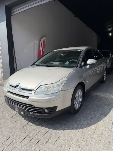 Citroen C4 Pallas GLX 2.0/ 2.0 Flex Aut. 2011