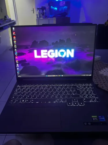 Notebook Gamer Legion Slim 5i Intel Core i7-13700H RTX 4050 6 GB 16" 165 Hz QHD