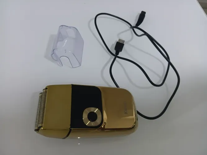 Barbeador Shaver Kemei Elétrico Km-2028 Dourado