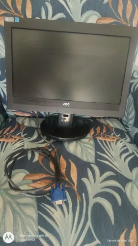 Monitor AOC/ 19 POLEGADAS