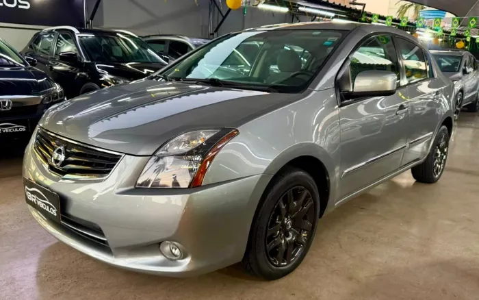 Nissan Sentra 2.0/ 2.0 Flex Fuel 16V Mec. 2013