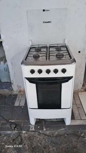 Fogao esmaltec todo em ordem forno e fogao