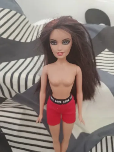 Boneca Barbie Roberta Rebelde