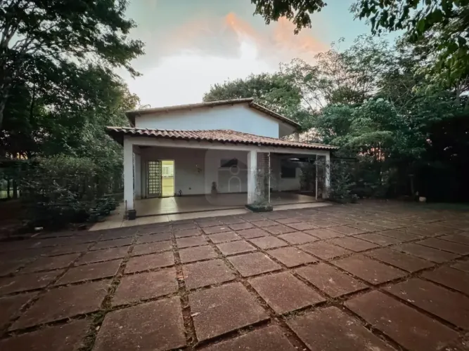 Casa para locação e ou venda no condomínio Morada do Sol