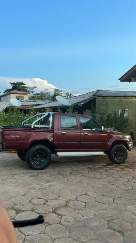Toyota Hilux CD SR5 4X4 2.8 Diesel 2001