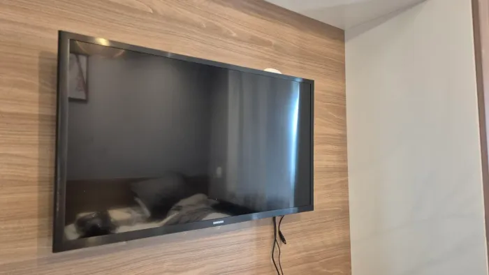 Vendo TV Smart samsung 32' usada