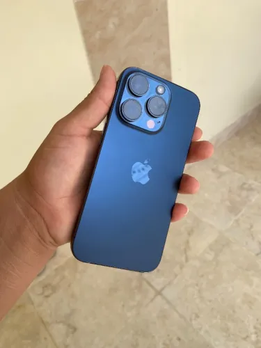 iPhone 15 pro 128gb