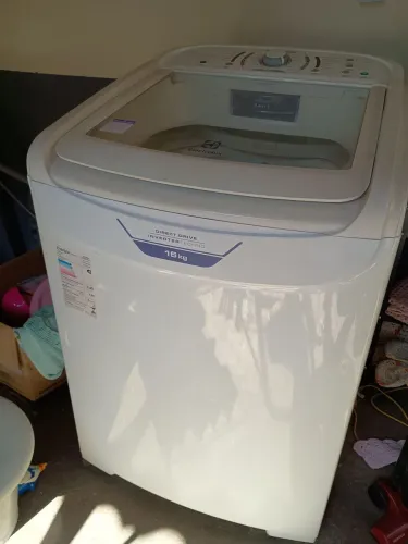 Máquina de lavar Electrolux 16kg LDD16 Direct Drive Inverter