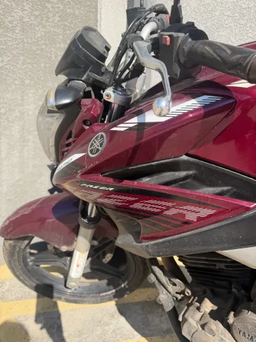 250 Fazer 11.900,00 bem barata