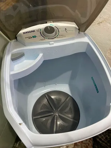 tanquinho sugar de lavar roupa, muito novo usado apenas 2 meses 