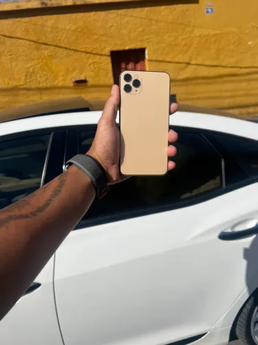iPhone 11 Pro Max 