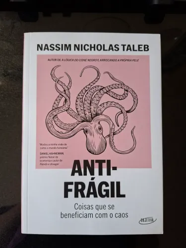 Livro - Antifrágil (Nova edição): Coisas que se beneficiam com o caos