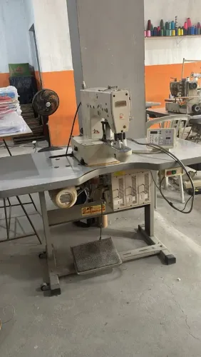 Máquina traveti 