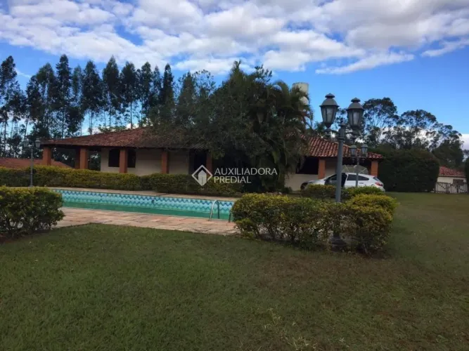 Sitio 7Hectares Casarão 3Quartos c/Suite, Piscina..Torre Pedra-São Paulo