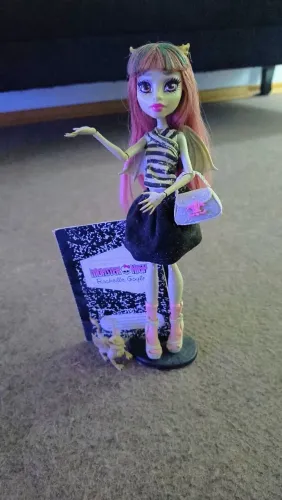 Boneca Monster high Rochelle goyle g1