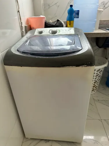Vendo máquina de lavar 8kg