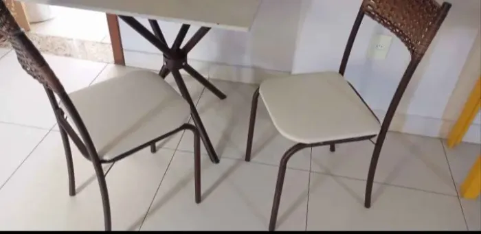 Mesa Rústica c/4 cadeiras