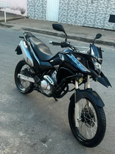 XRE 300 cc 