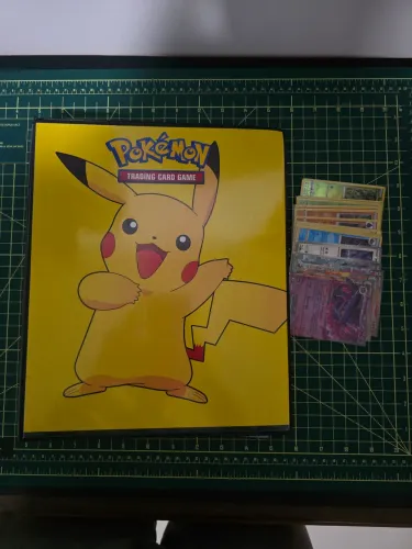 Lote de cartas Pokemon