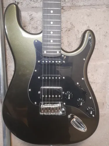 Guitarra Michael oportunidade rara.
