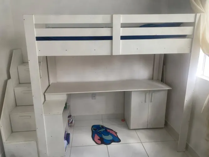 Cama + Escrivania