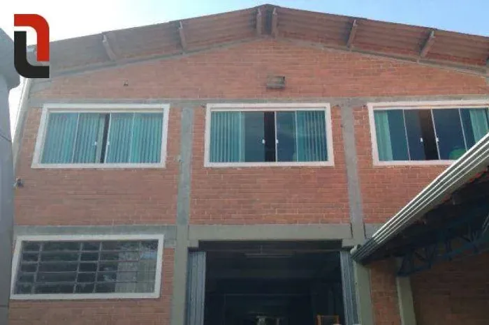 Barracão à venda, 450 m² por R$ 1.400.000,00 - Fazendinha - Curitiba/PR