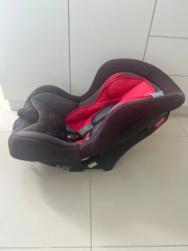 Cadeirinha para Auto Cosco Kids Simple Safe - 0 a 25kg