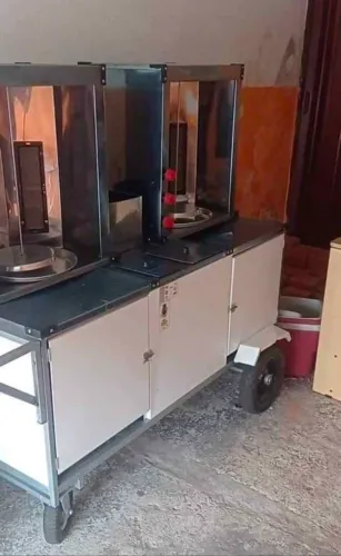 Carrinho de Churrasco Grego com rodas pneumáticas