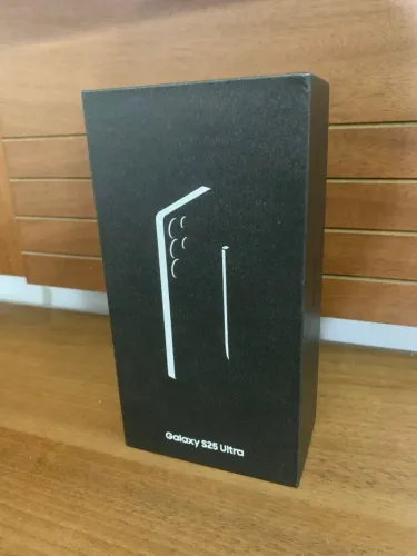Smartphone Samsung Galaxy S25 Ultra 256gb Lacrado com nf