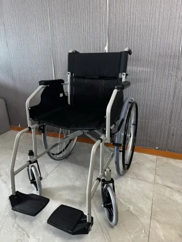 Cadeira de rodas D100 Dellamed