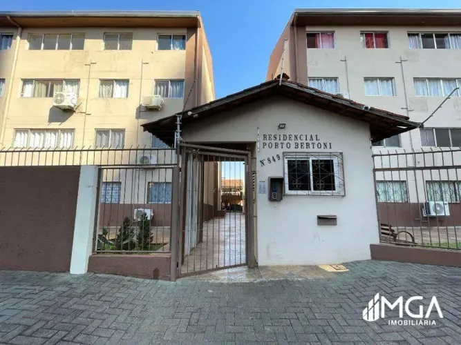Apartamento com 3 dormitórios à venda por R$ 390.000,00 - Residencial Porto Bertoni - Foz
